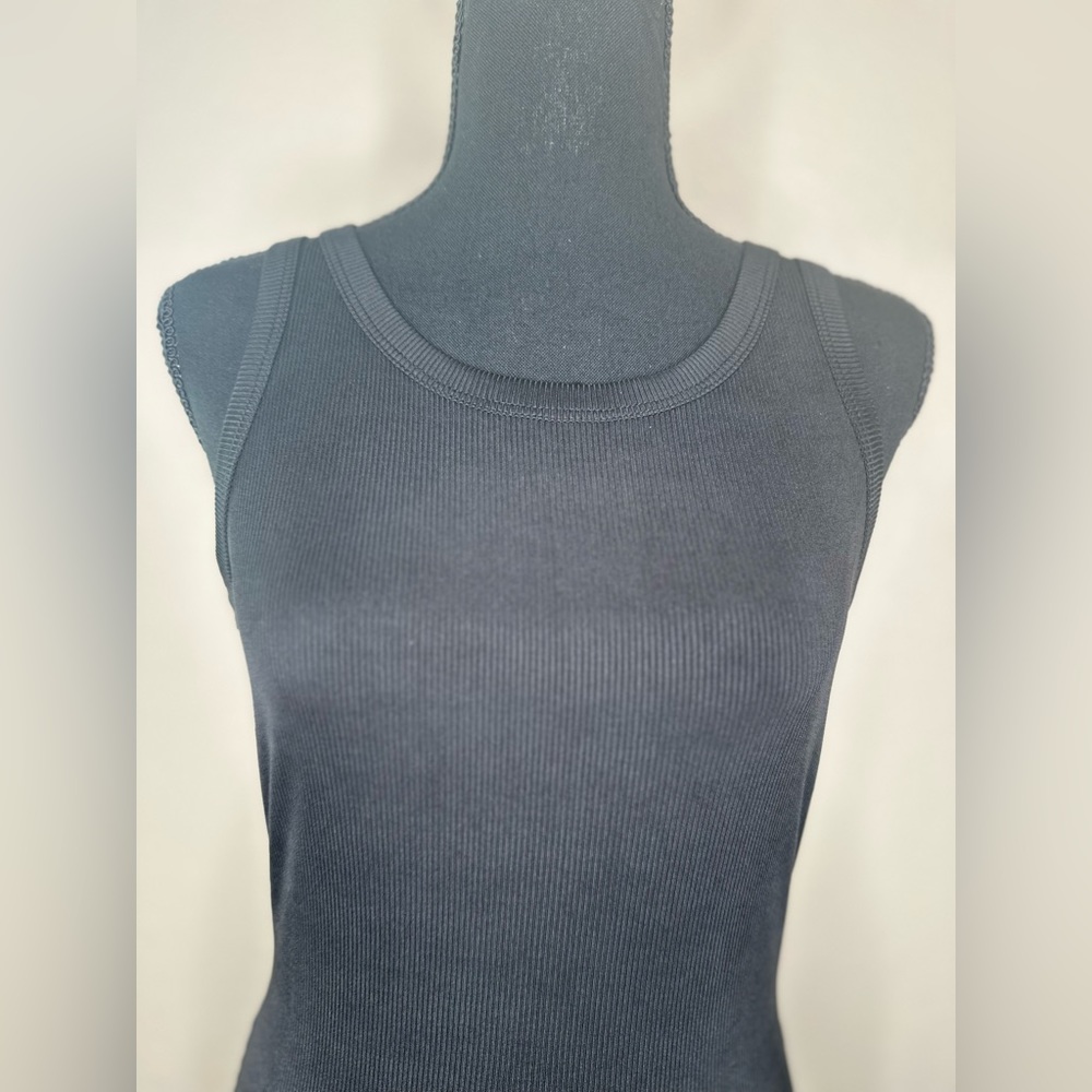 Women's Basic Ribbed Dress - Picture 3 of 7